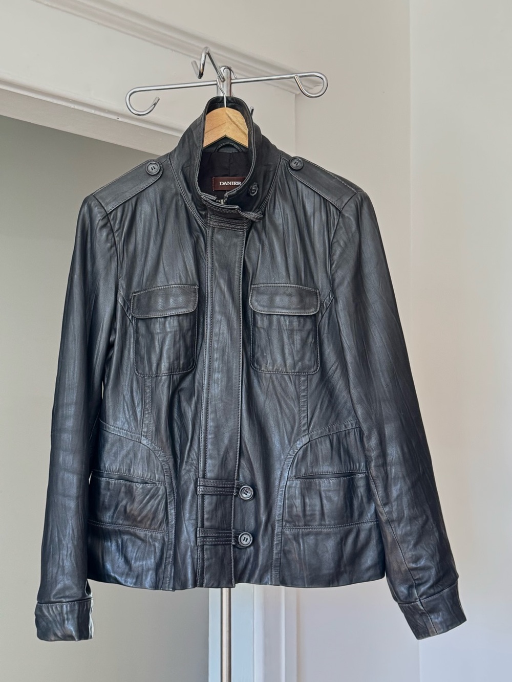 Black Leather Y2K Vintage Danier High-Collar Military-Style Multi-Pocket Jacket